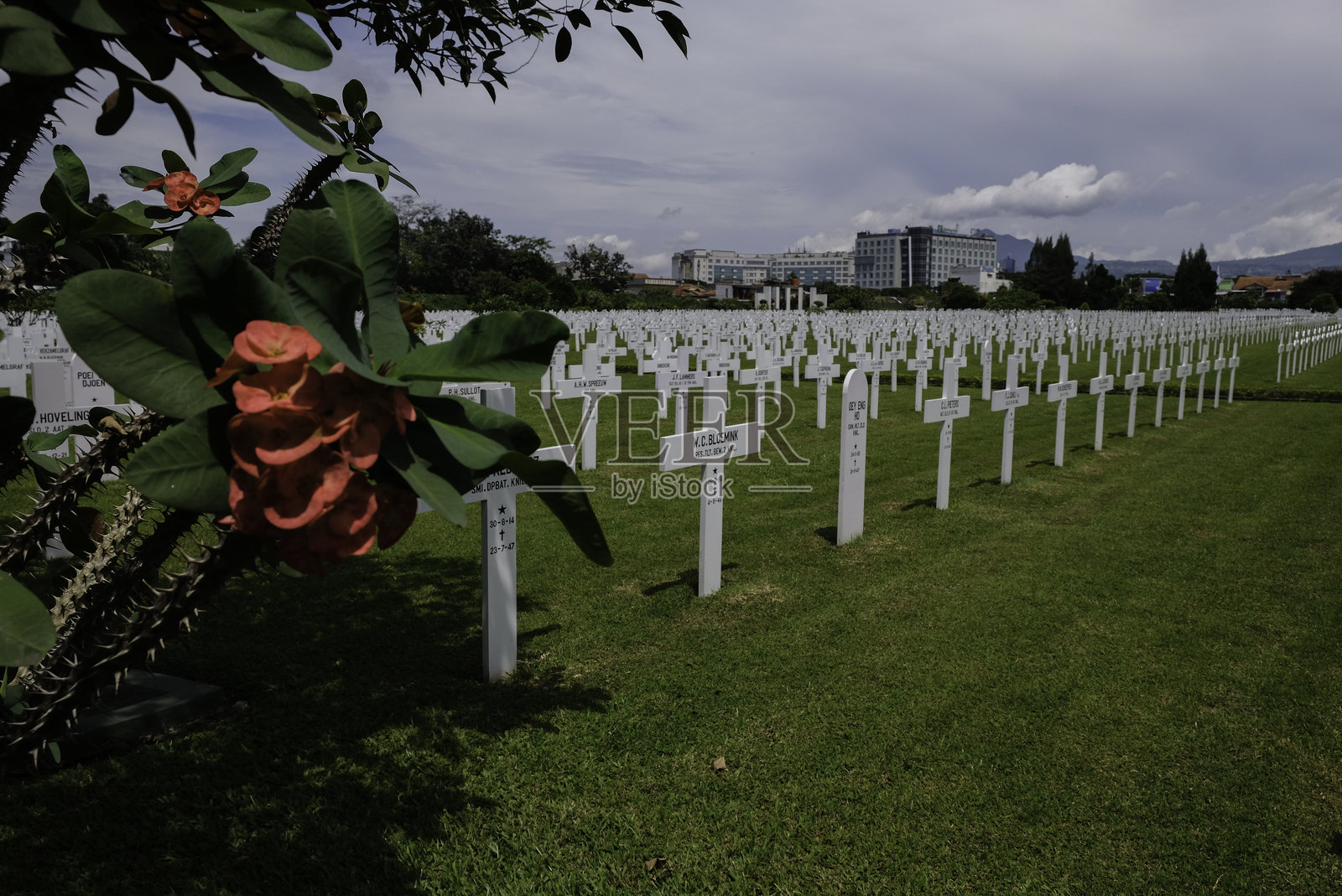 埃雷维尔德·潘杜是印度尼西亚七个荷兰战争公墓之一。照片摄影图片