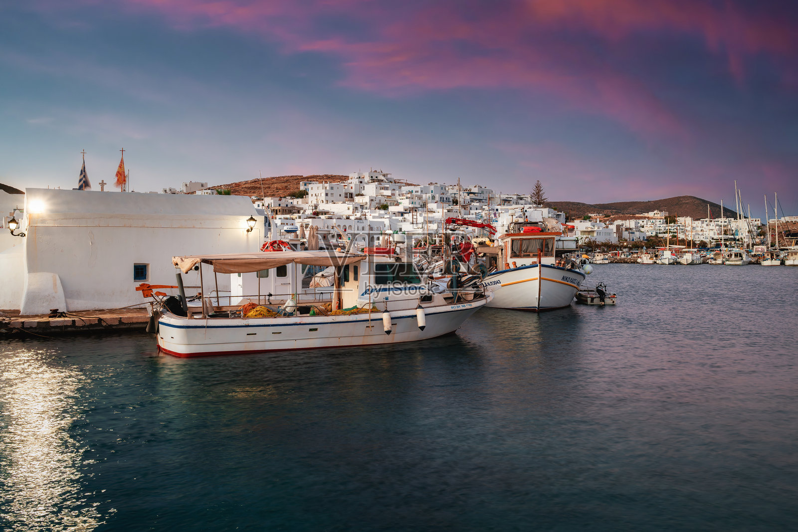 诺萨，希腊帕罗斯照片摄影图片