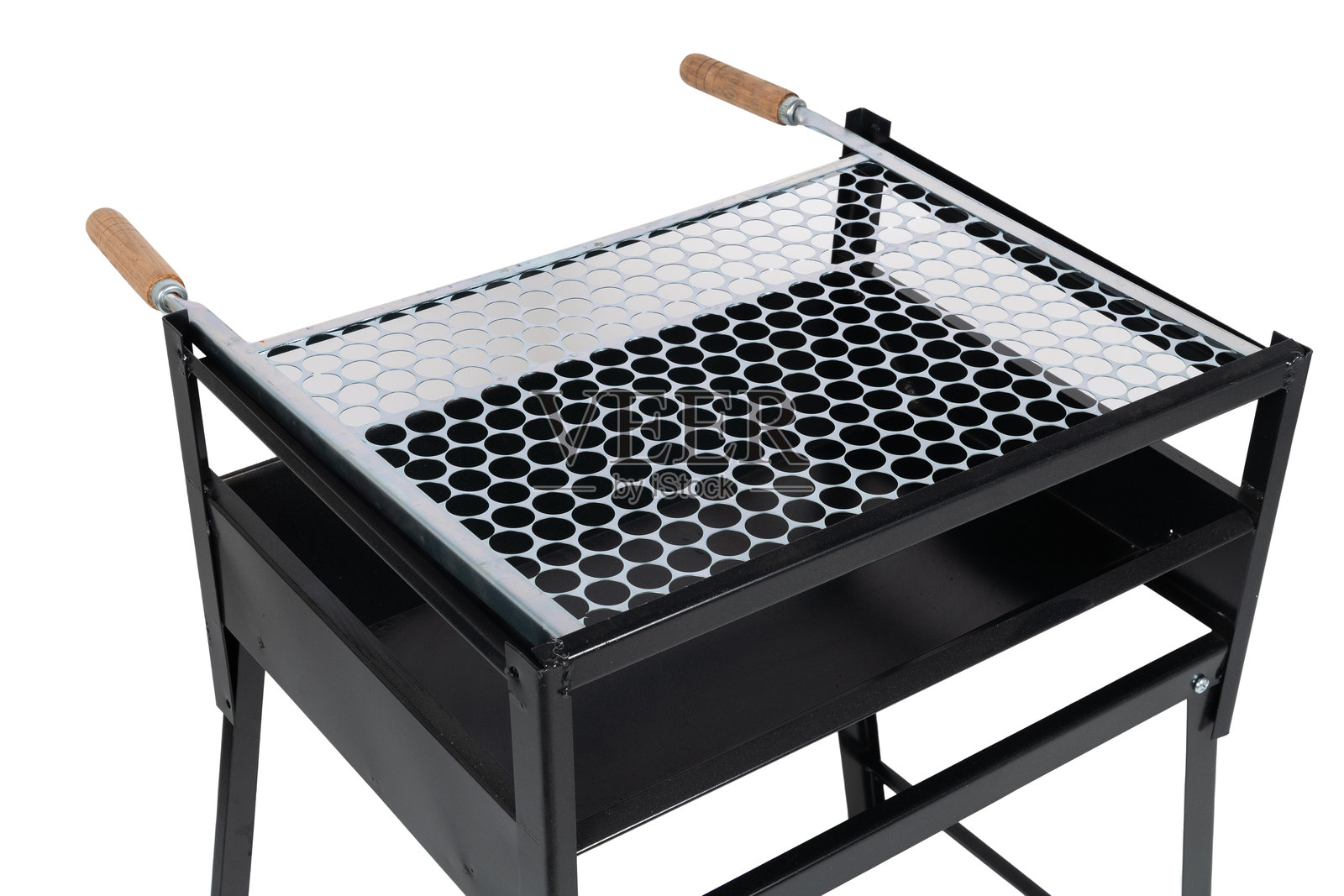 白色背景下的烧烤架照片摄影图片