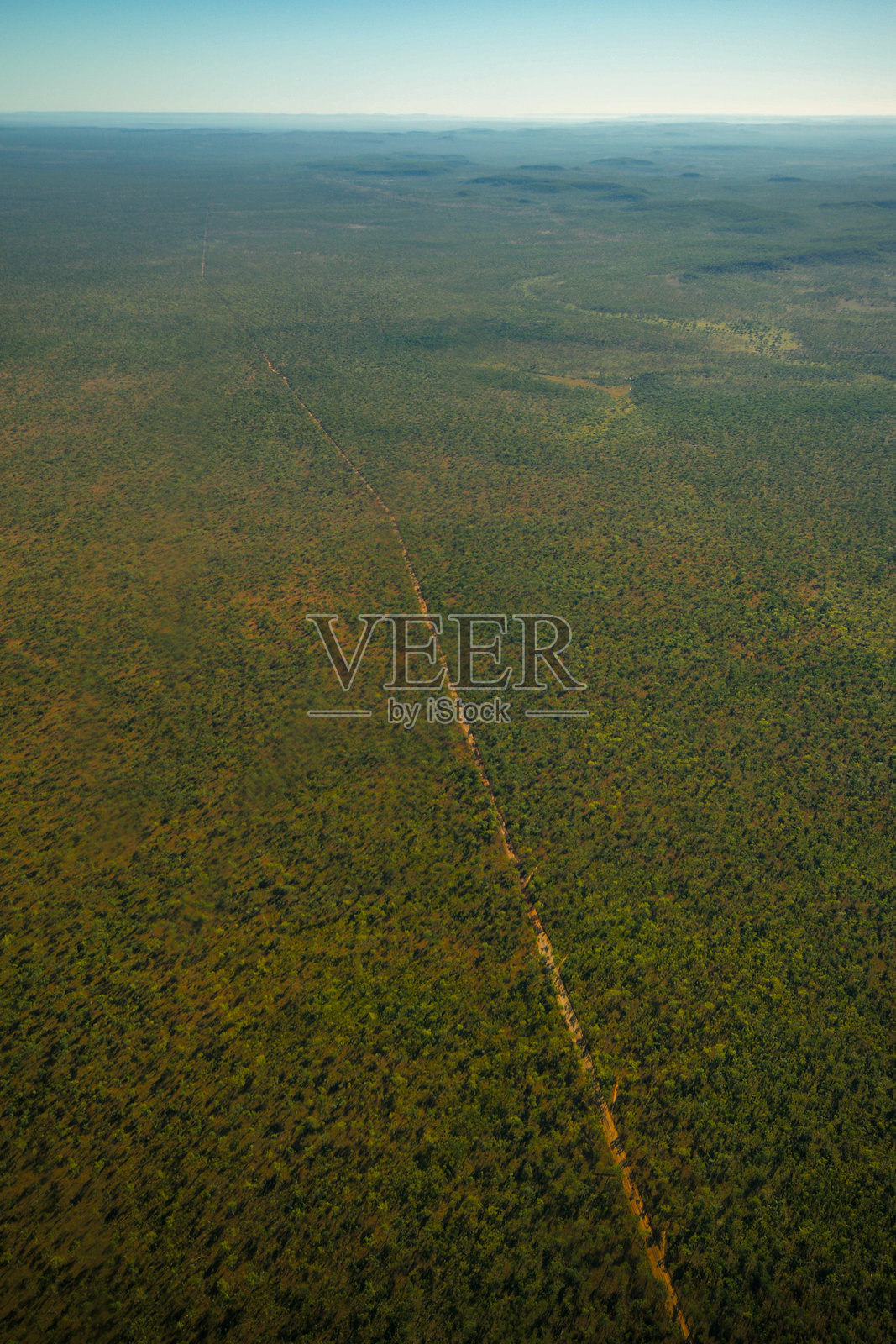 西澳大利亚北部的米切尔河公路鸟瞰图照片摄影图片