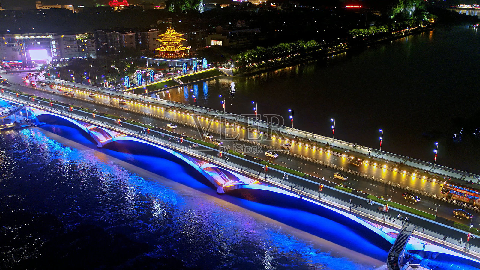 桂林市风景，桂林解放桥，桂林喀斯特，漓江，桂林，广西，中国，亚洲。照片摄影图片