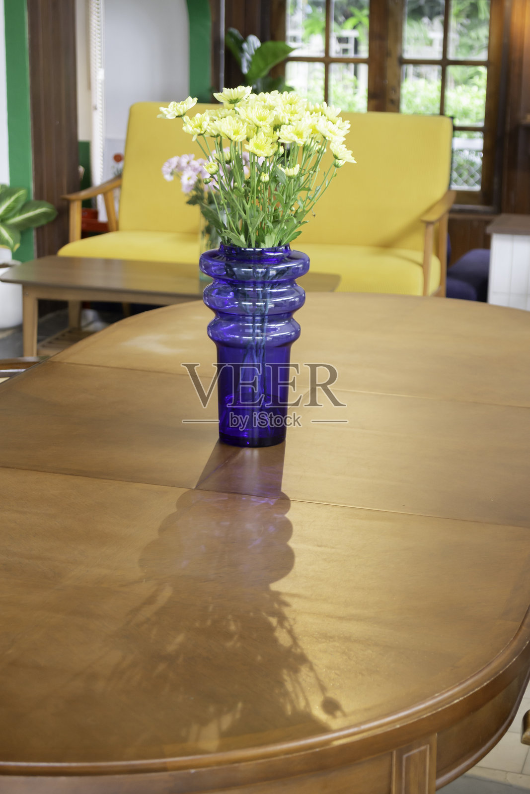 美丽的咖啡馆或餐厅内部复古装饰照片摄影图片