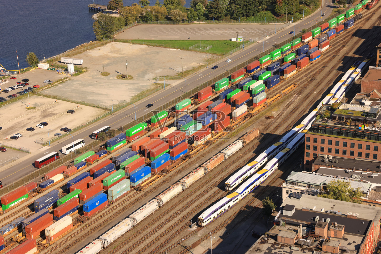 温哥华货运火车站的鸟瞰图照片摄影图片