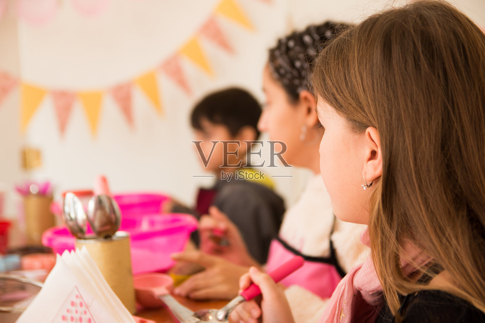 女性朋友的特写照片摄影图片