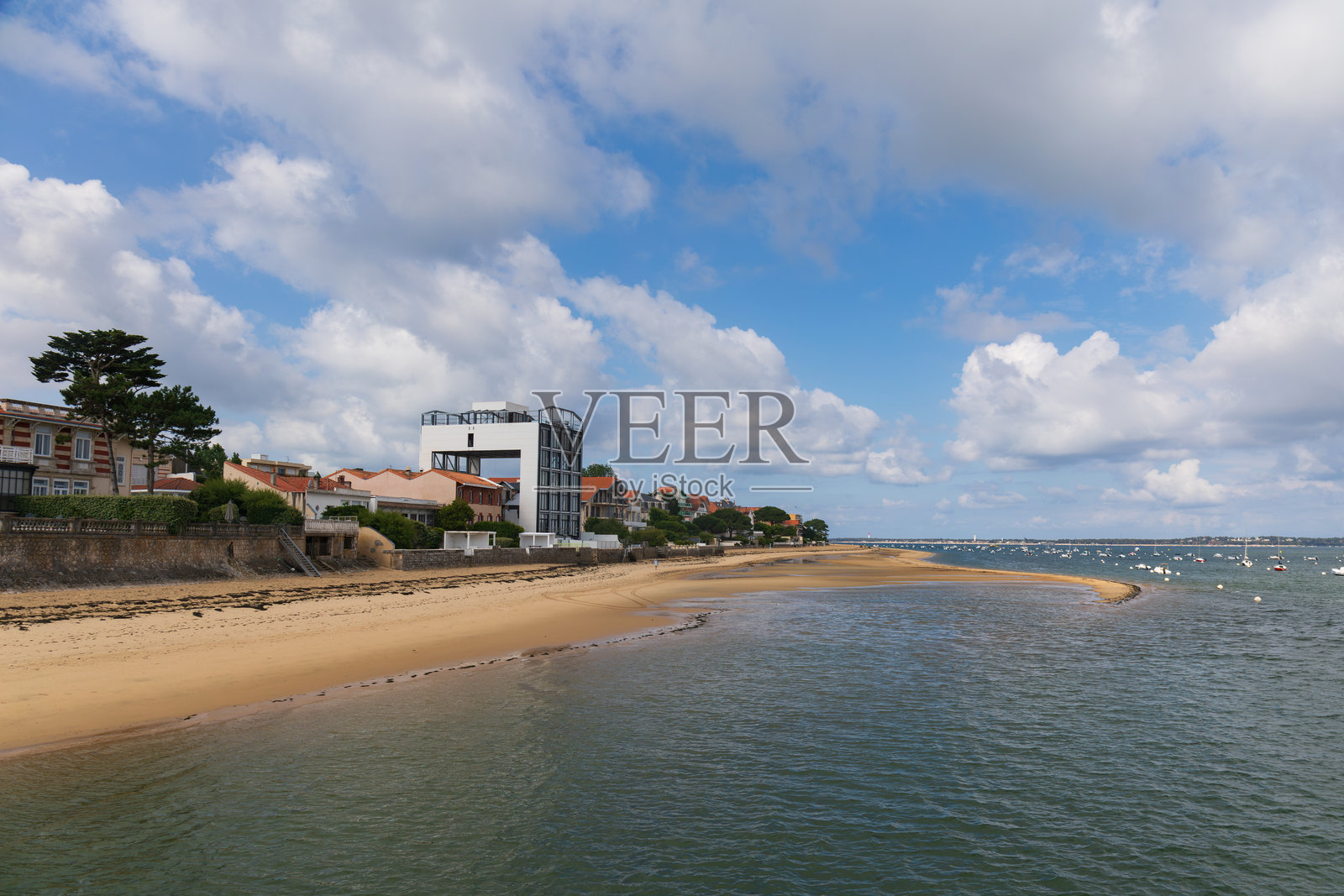 法国阿卡雄 - 湾区的海滩照片摄影图片