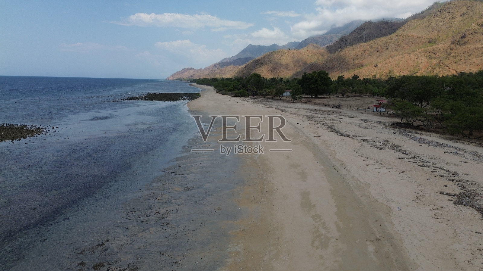 东帝汶海滩及沿海地区的鸟瞰图照片摄影图片