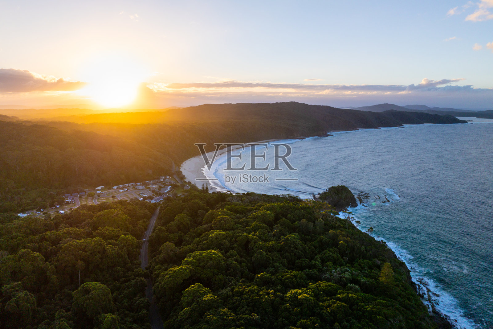 澳大利亚第一海滩的日落照片摄影图片