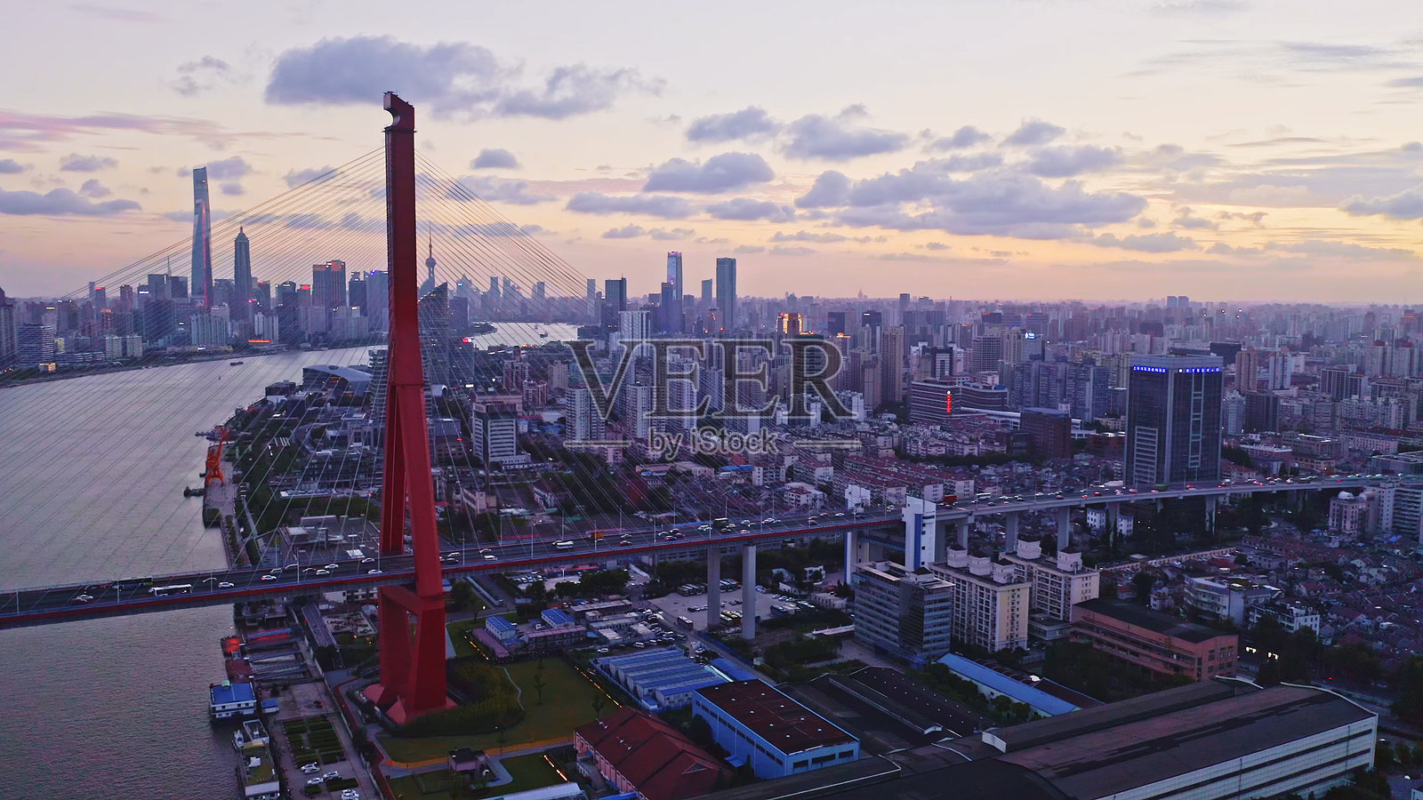 上海黄浦江杨浦大桥的航拍摄影照片摄影图片