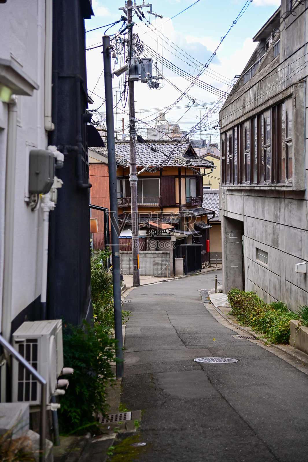 京都乡村地区的街景。日本关西地区京都的城市风貌。照片摄影图片