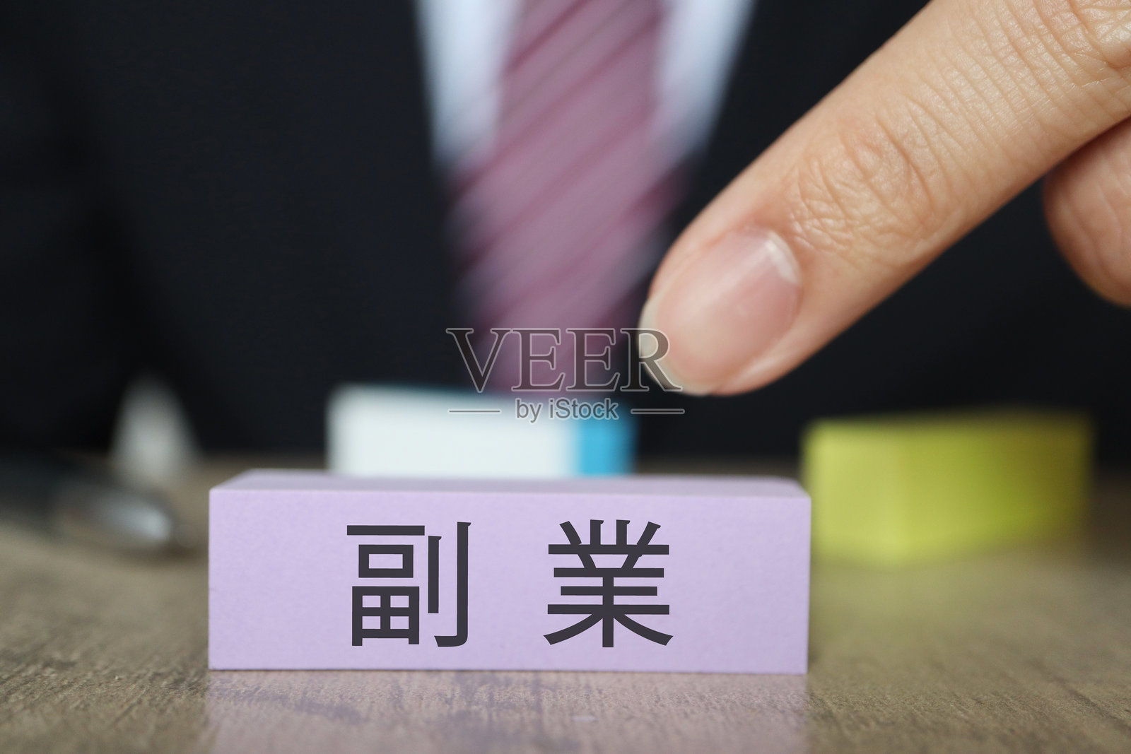 兼职工作。照片摄影图片