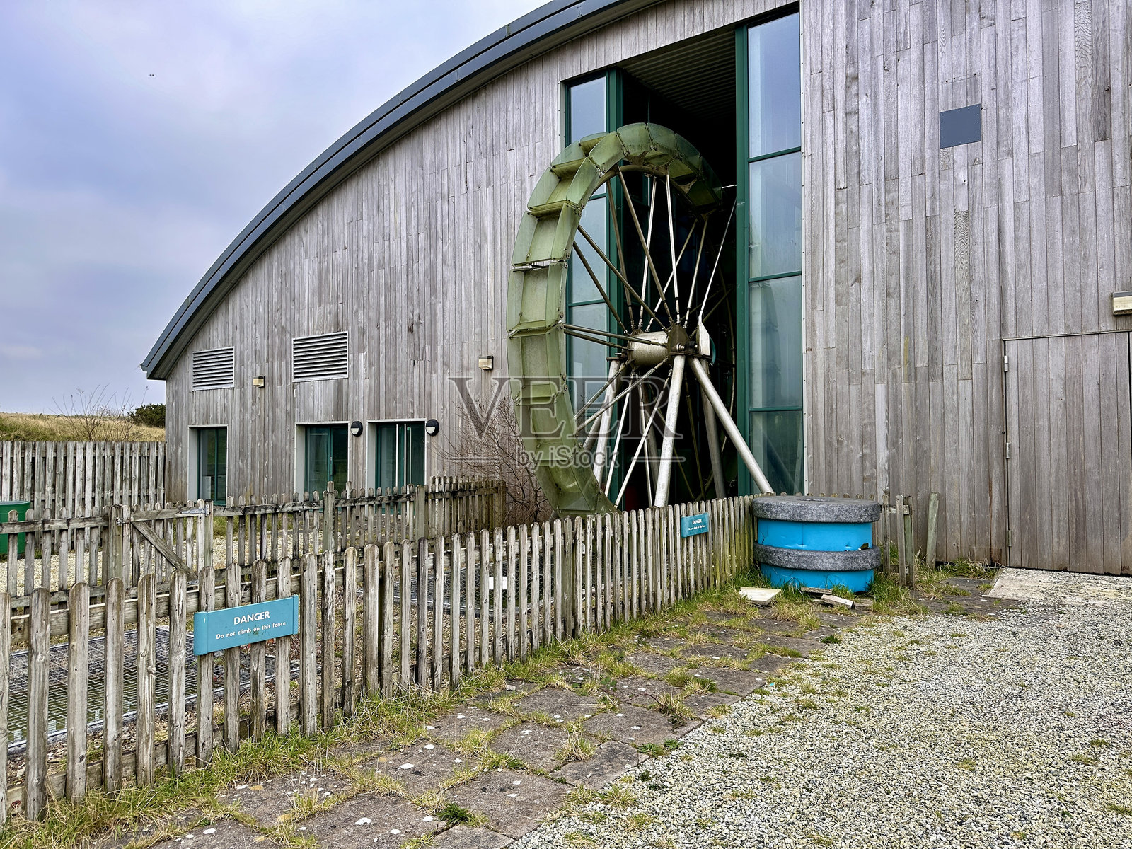 德拉博尔风电场，康沃尔。照片摄影图片