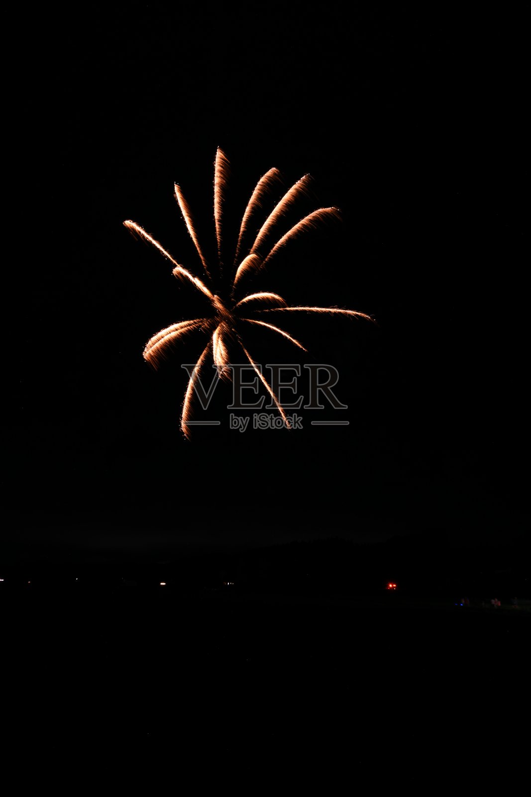 夜空与烟花照片摄影图片