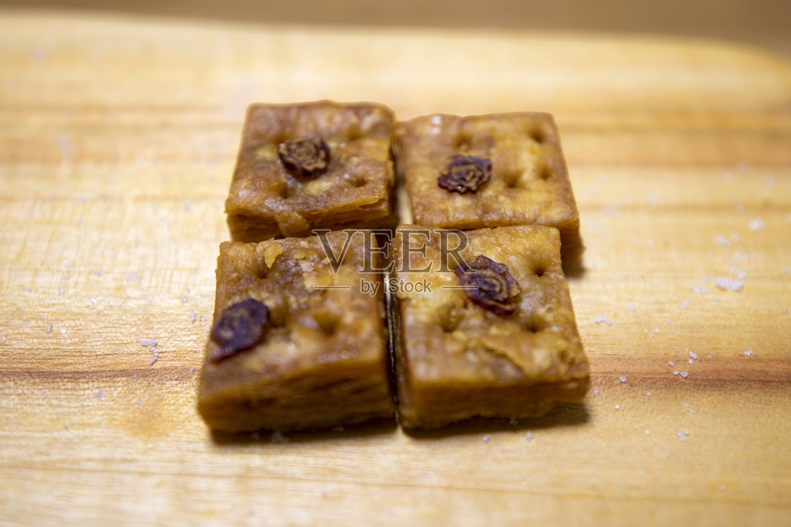 这是药糕，一种美味的韩国食品。照片摄影图片