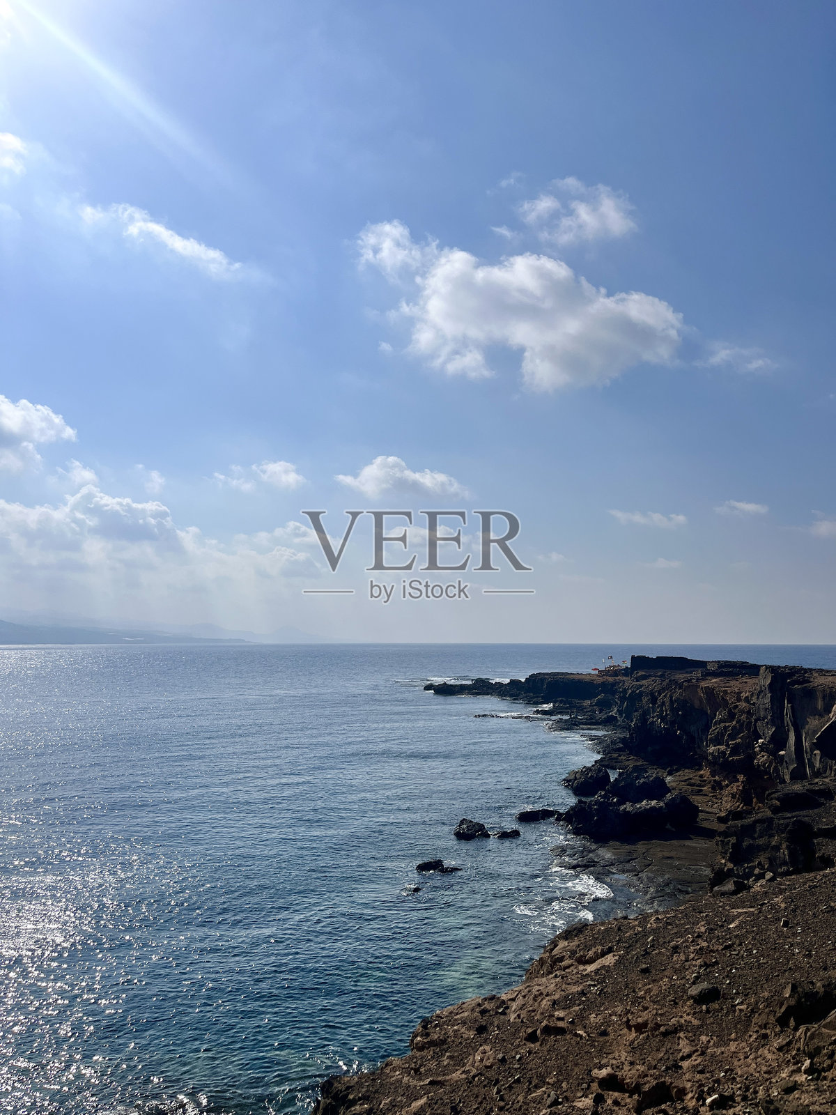 西班牙加那利群岛拉斯帕尔马斯德格兰卡纳里亚的美丽阳光夏日风景。照片摄影图片