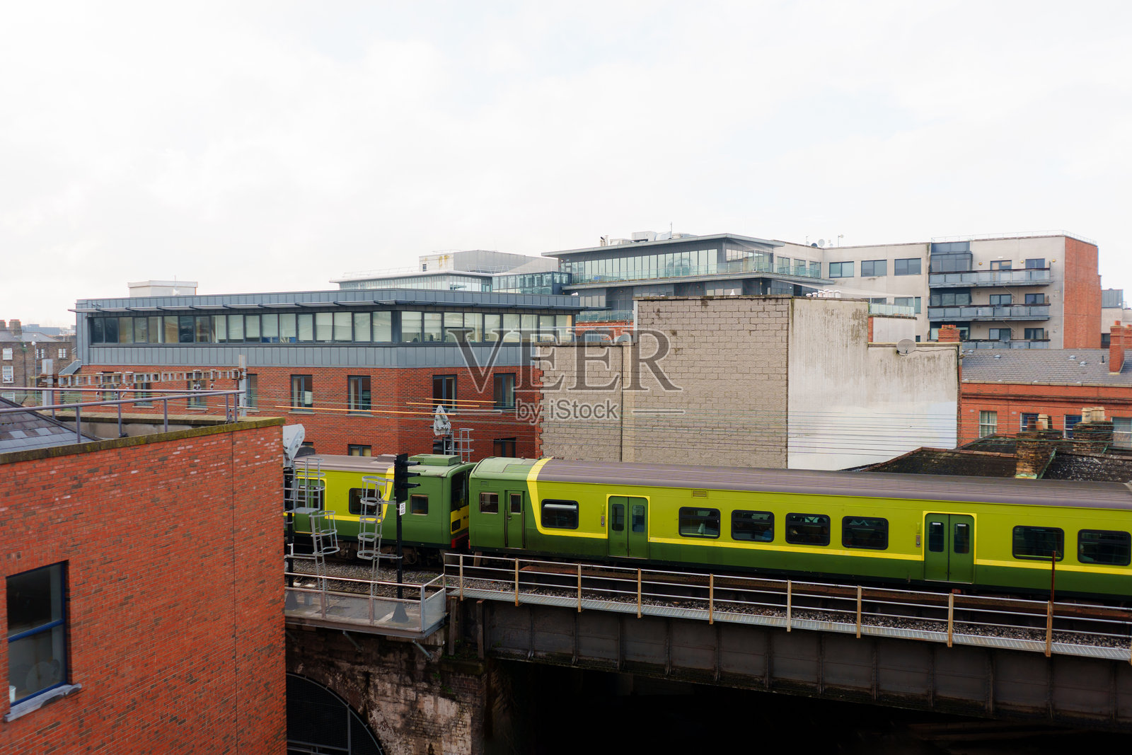 都柏林，爱尔兰的城市风景背景照片摄影图片