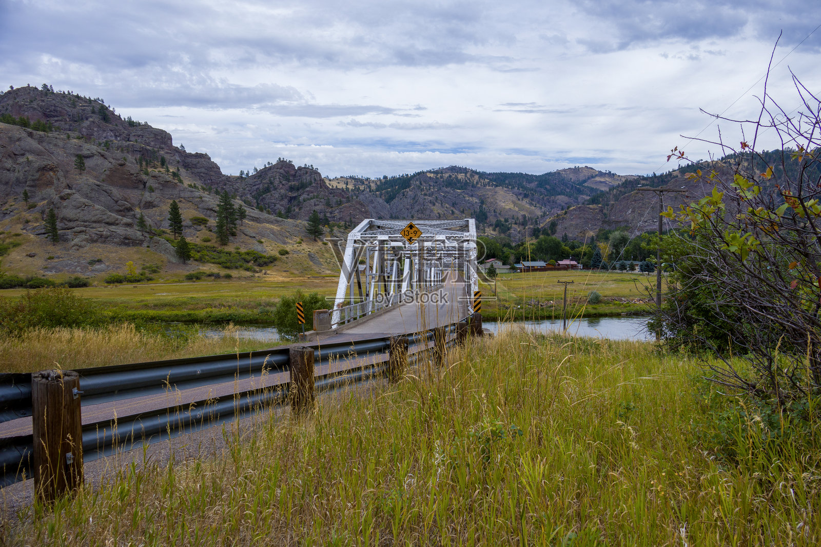 蒙大拿州的哈迪桥照片摄影图片