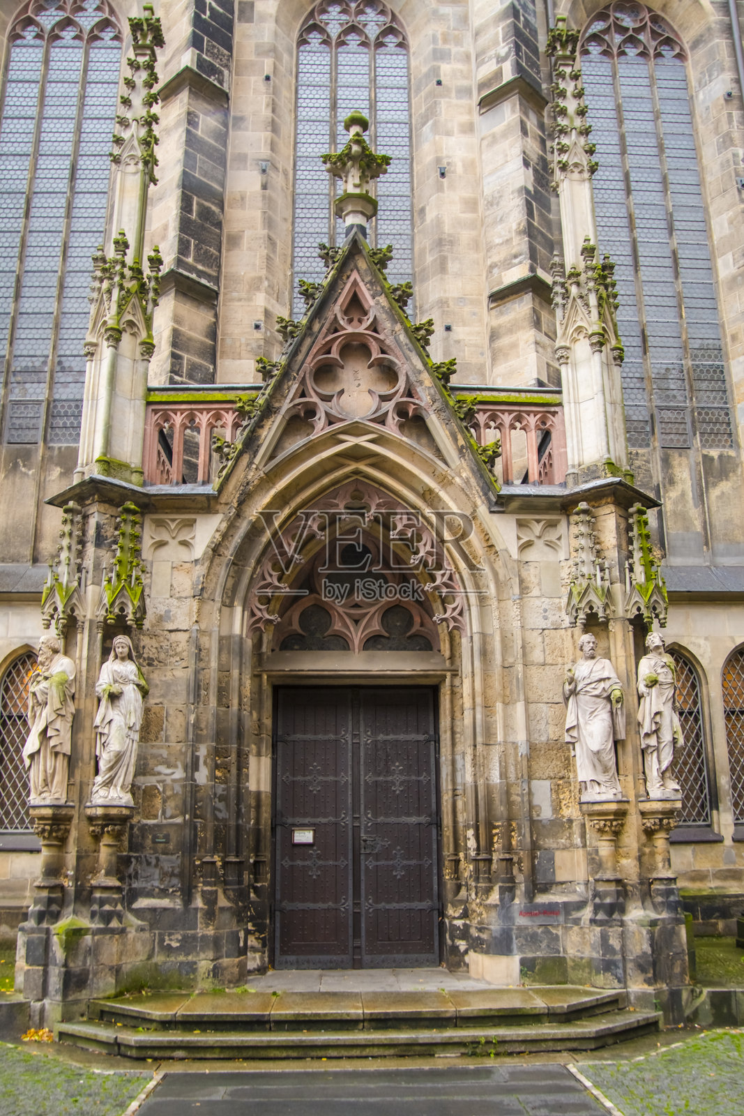 莱比锡市中心的圣托马斯教堂照片摄影图片