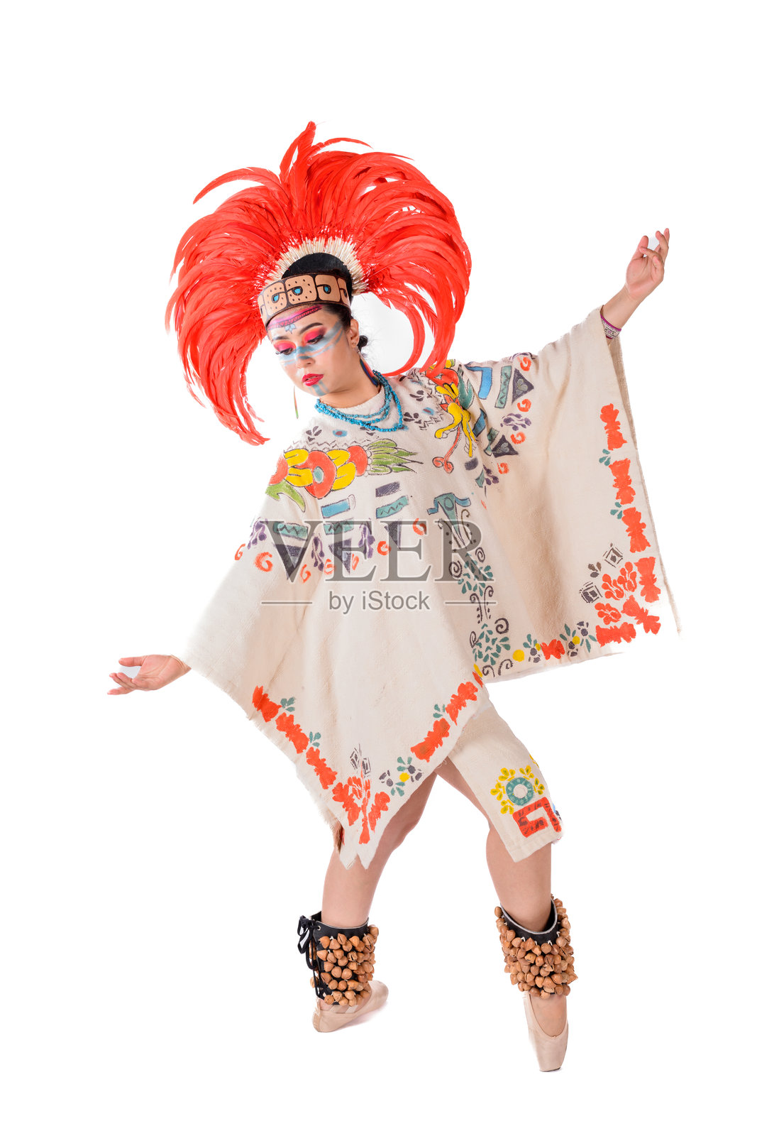 阿兹特克女性在白色背景上照片摄影图片