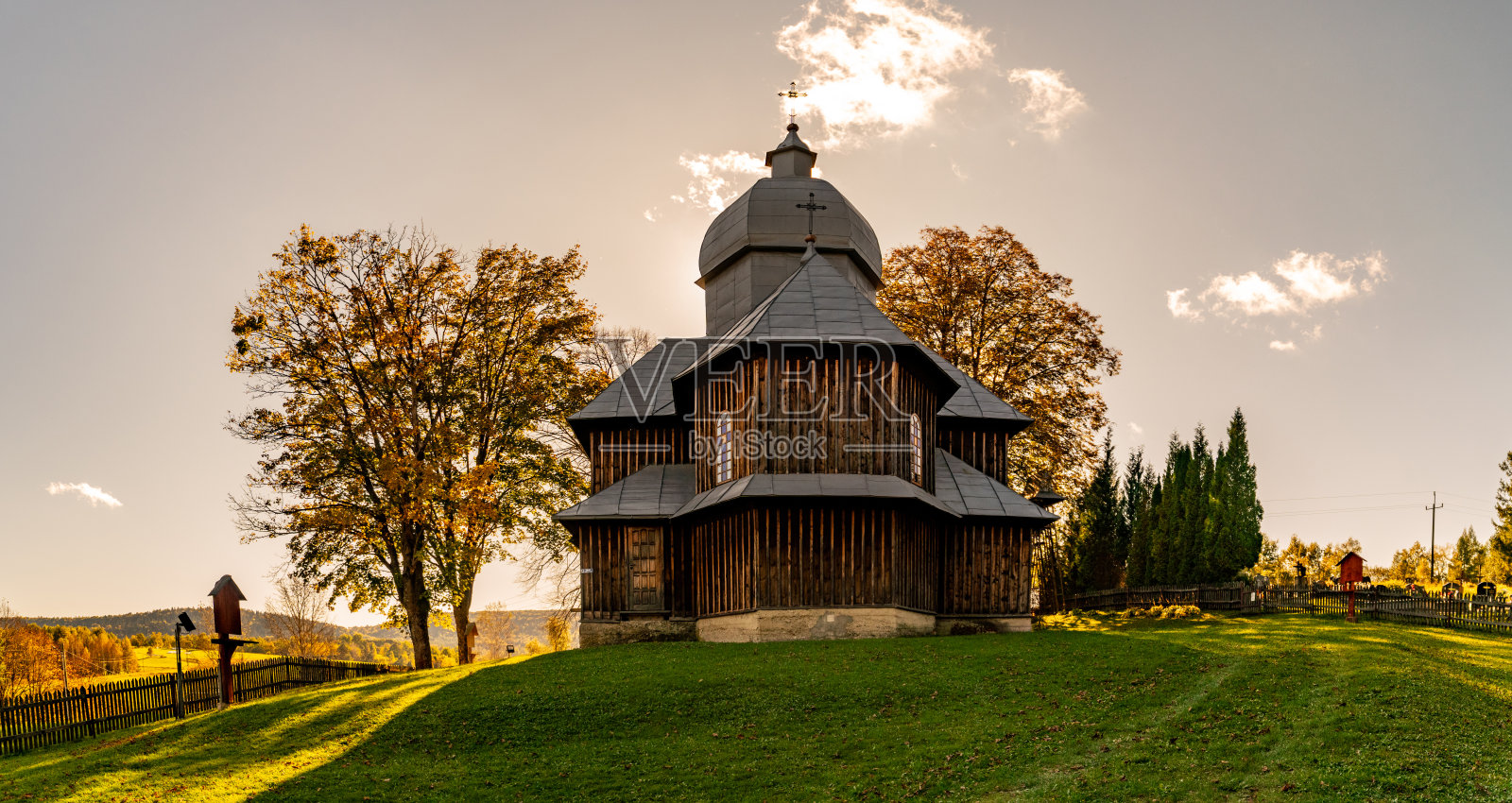 喀尔巴阡山脉建筑照片摄影图片