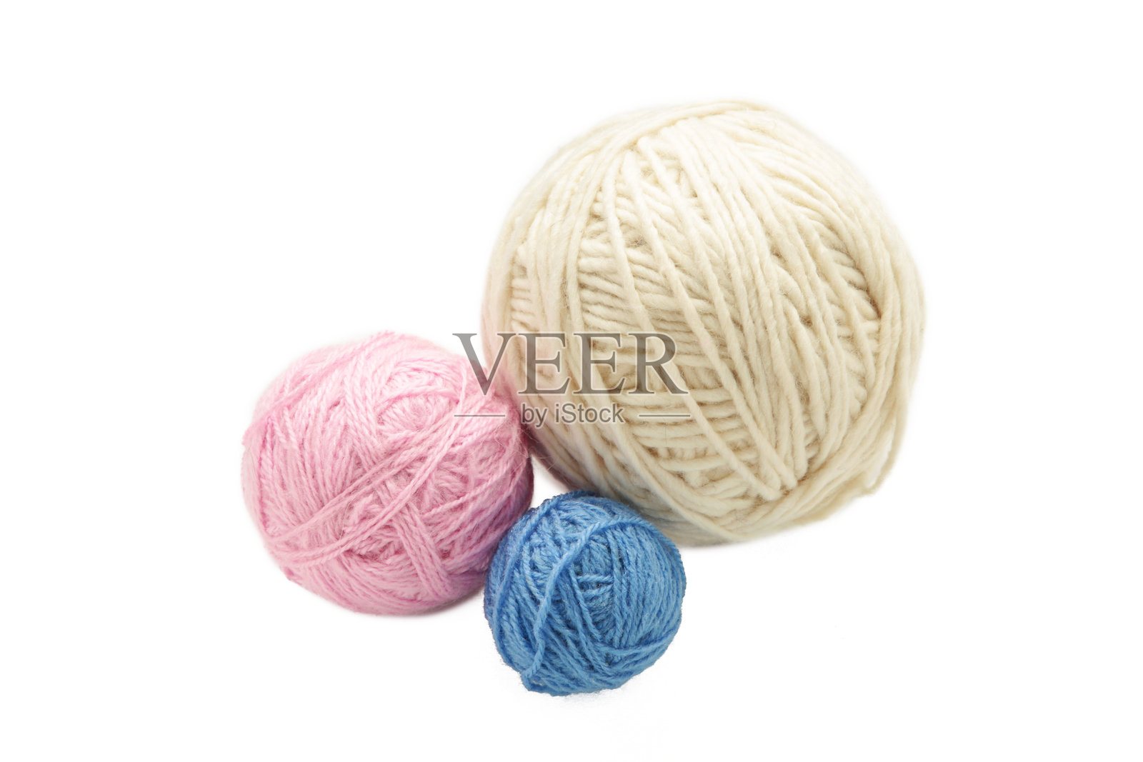 不同的编织纱线孤立在白色背景上。照片摄影图片