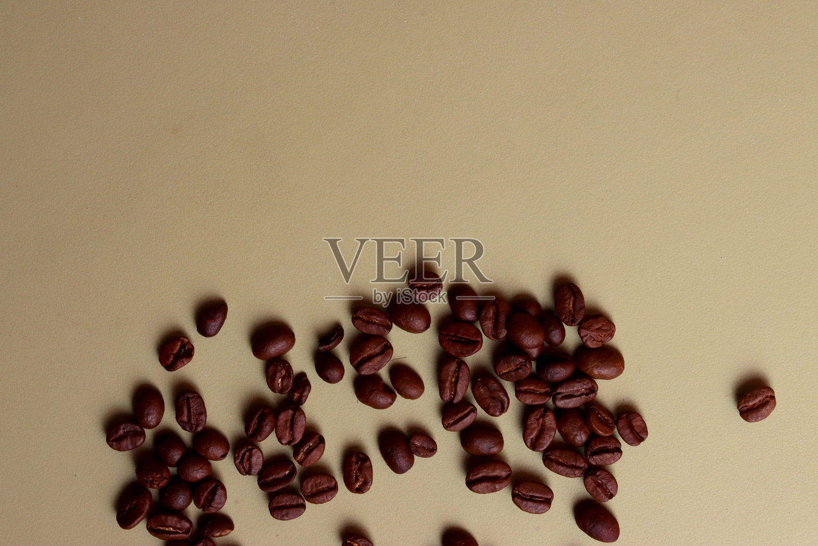 咖啡豆 浓缩咖啡 香气 咖啡因 咖啡 烘焙 卡布奇诺 饮品 咖啡师 服务 成分 拿铁照片摄影图片