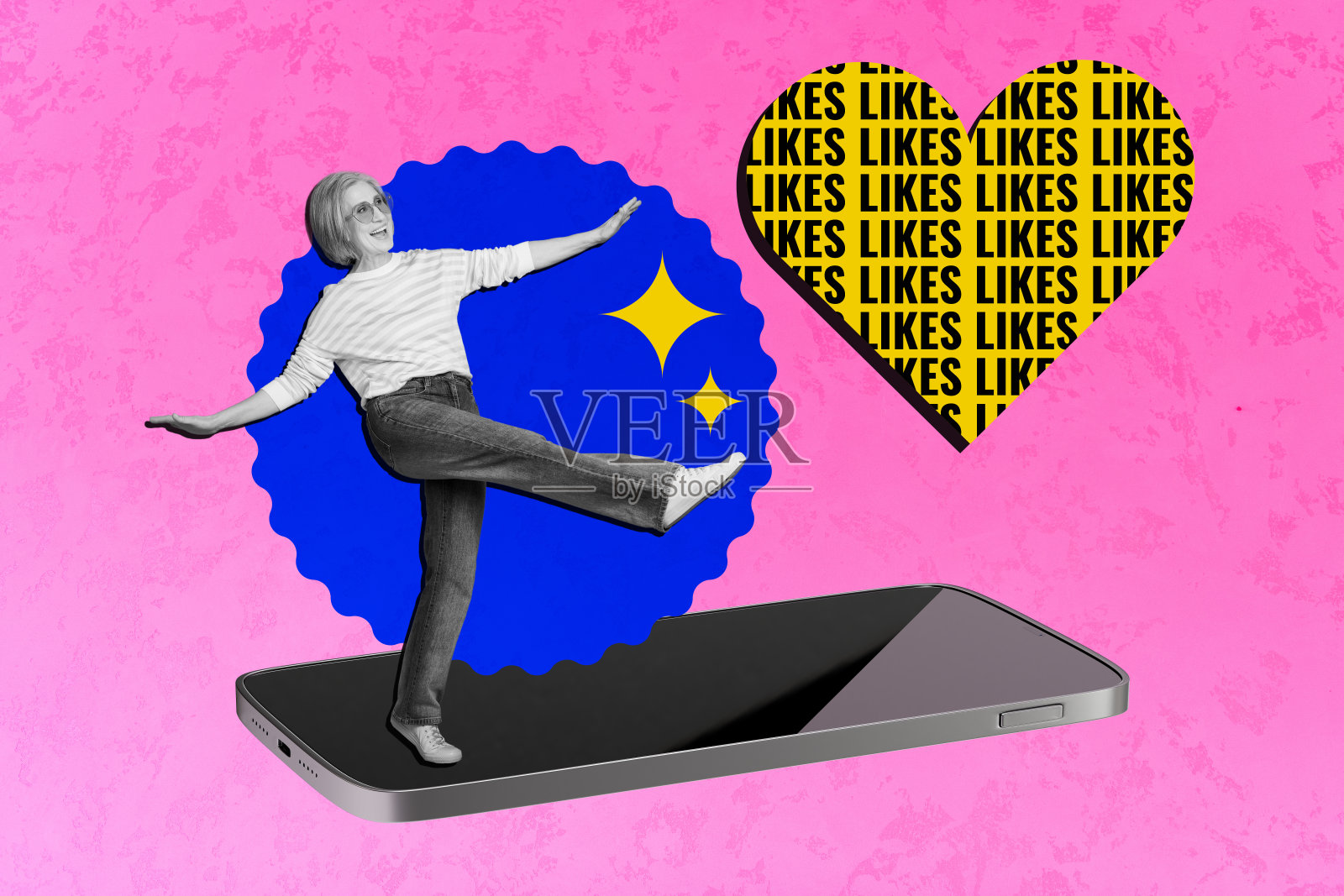 快乐的老年女性在手机屏幕上跳舞，心形点赞通知，流行博客，孤立在涂鸦背景上。照片摄影图片