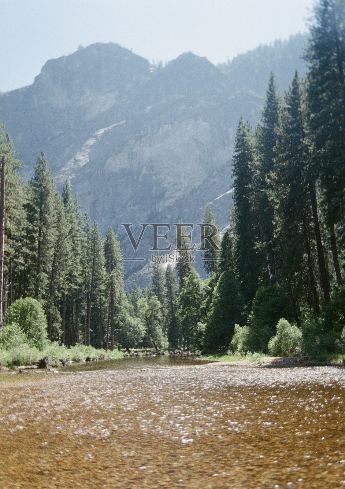 优胜美地国家公园的河景照片摄影图片