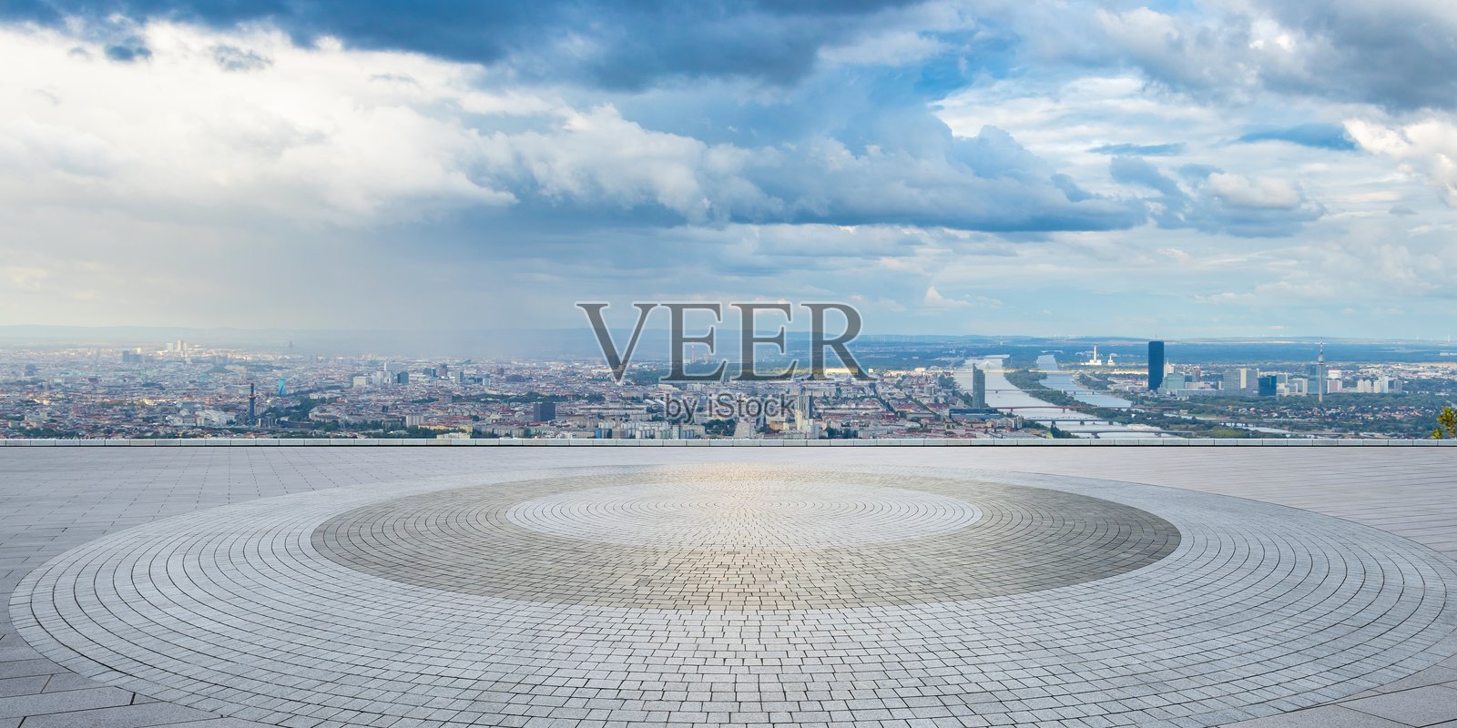 公园蓝天云朵城市天际线户外城市风景旅行照片摄影图片