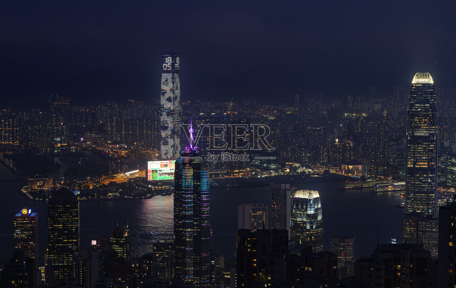香港湾夜景城市天际线照片摄影图片