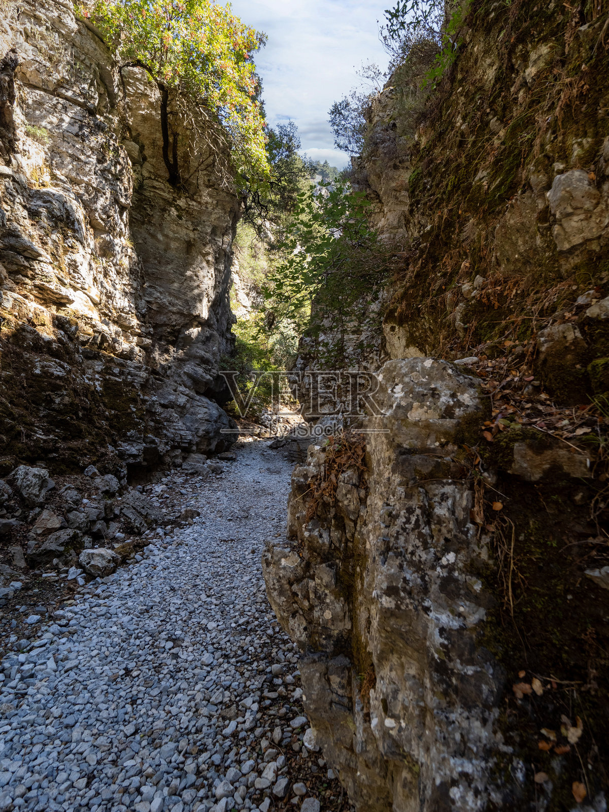 克里特岛伊姆布罗斯峡谷的小径照片摄影图片
