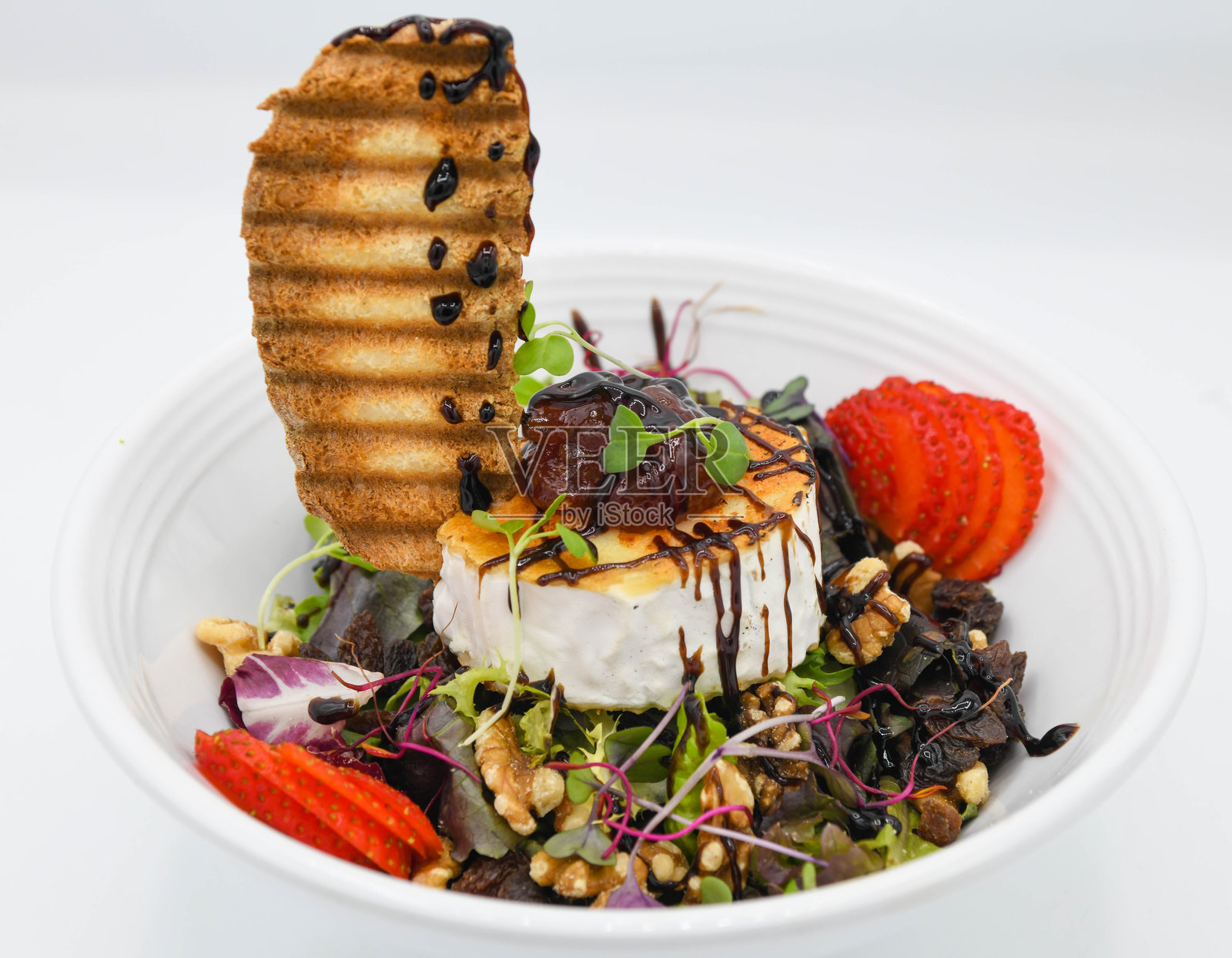 美味的山羊奶酪沙拉照片摄影图片