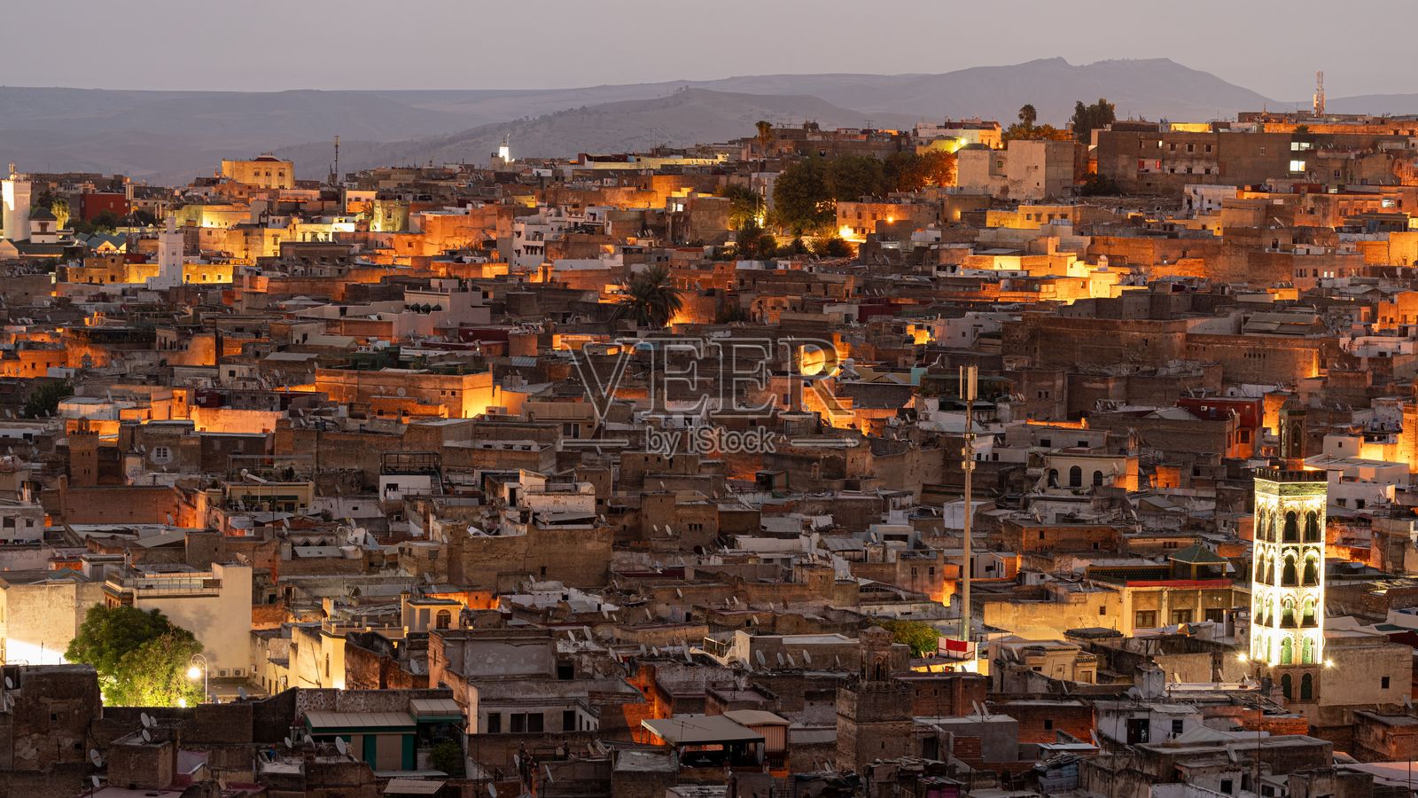 菲斯市的日出照片摄影图片