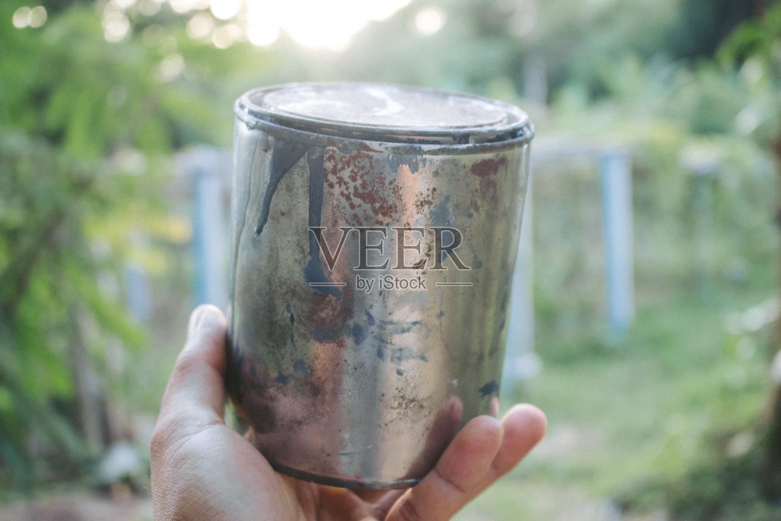 彩色容器照片摄影图片