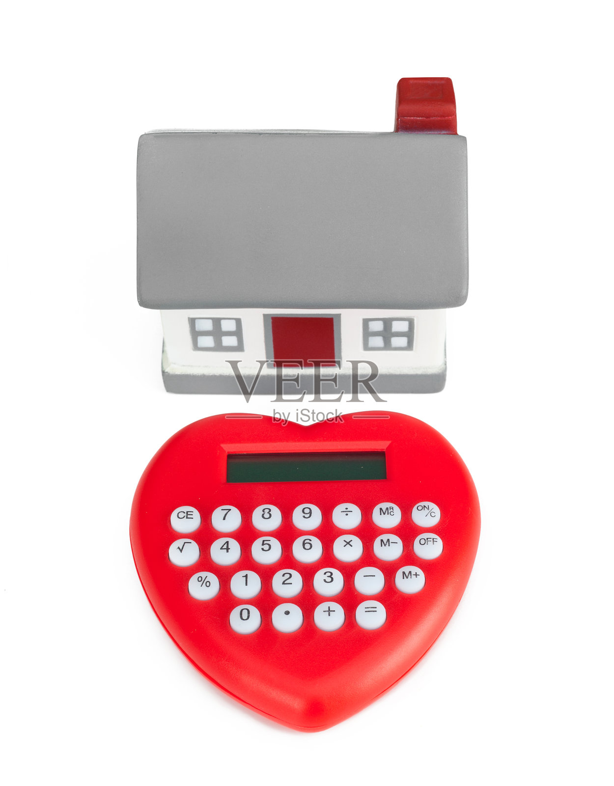 心形计算器和迷你房屋象征着爱情与家庭财务照片摄影图片