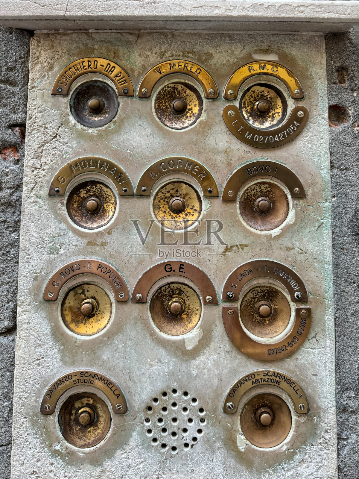 威尼斯的公寓或前门用的对讲系统，意大利威尼斯照片摄影图片