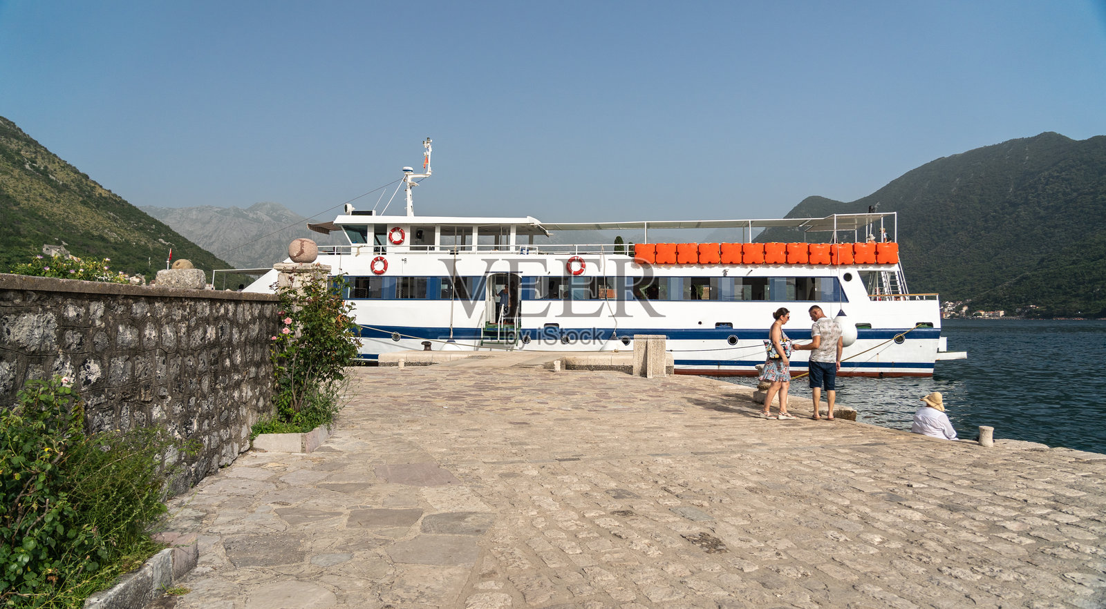 黑山科托尔湾的岩石圣母教堂,人工岛,新闻图片照片摄影图片