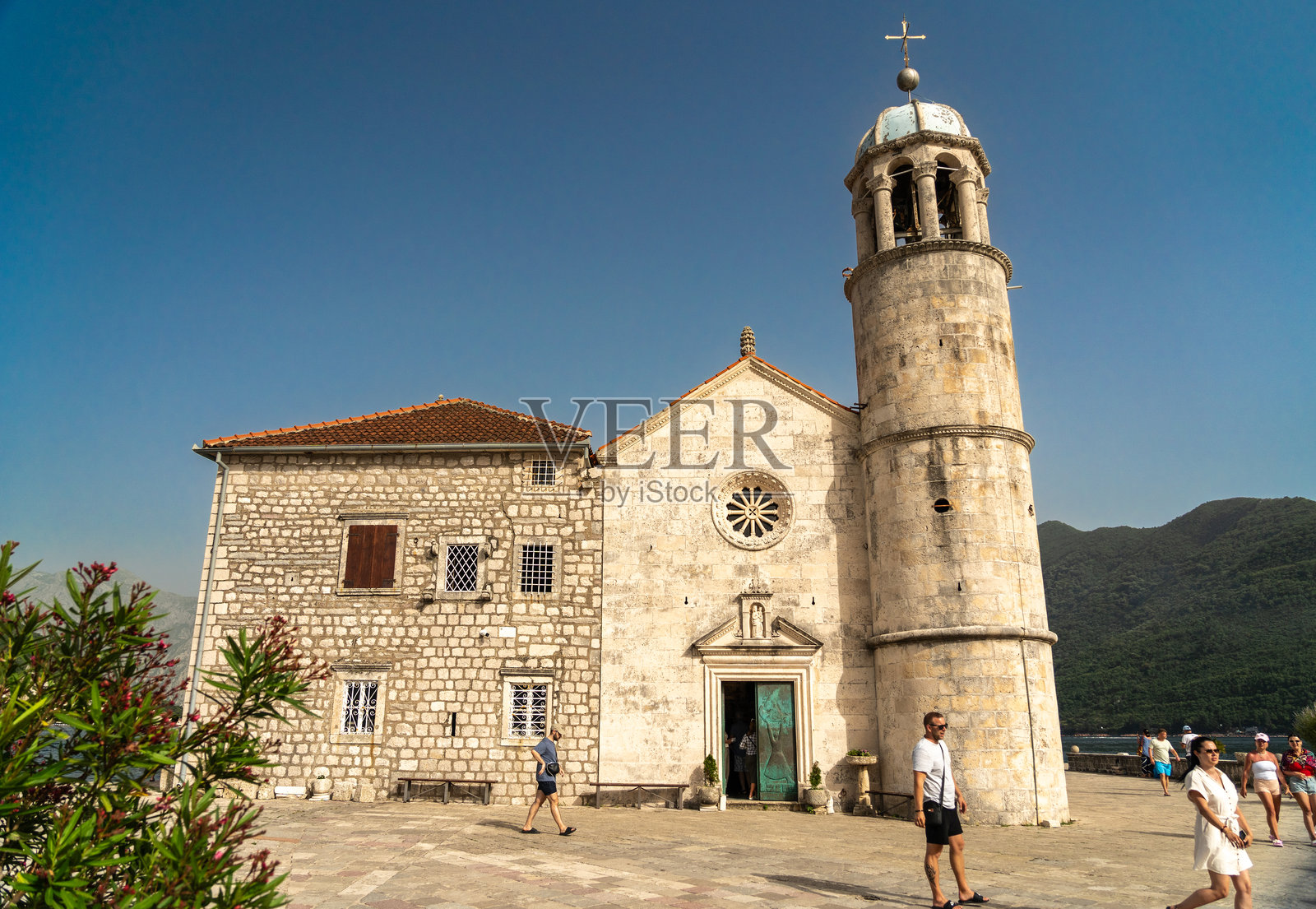 黑山科托尔湾的岩石圣母教堂,人工岛,新闻图片照片摄影图片