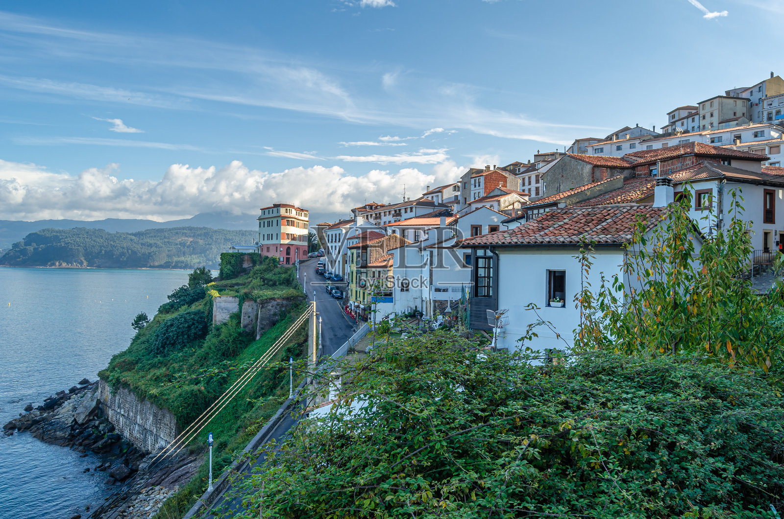 西班牙拉斯特雷斯村的景观照片摄影图片