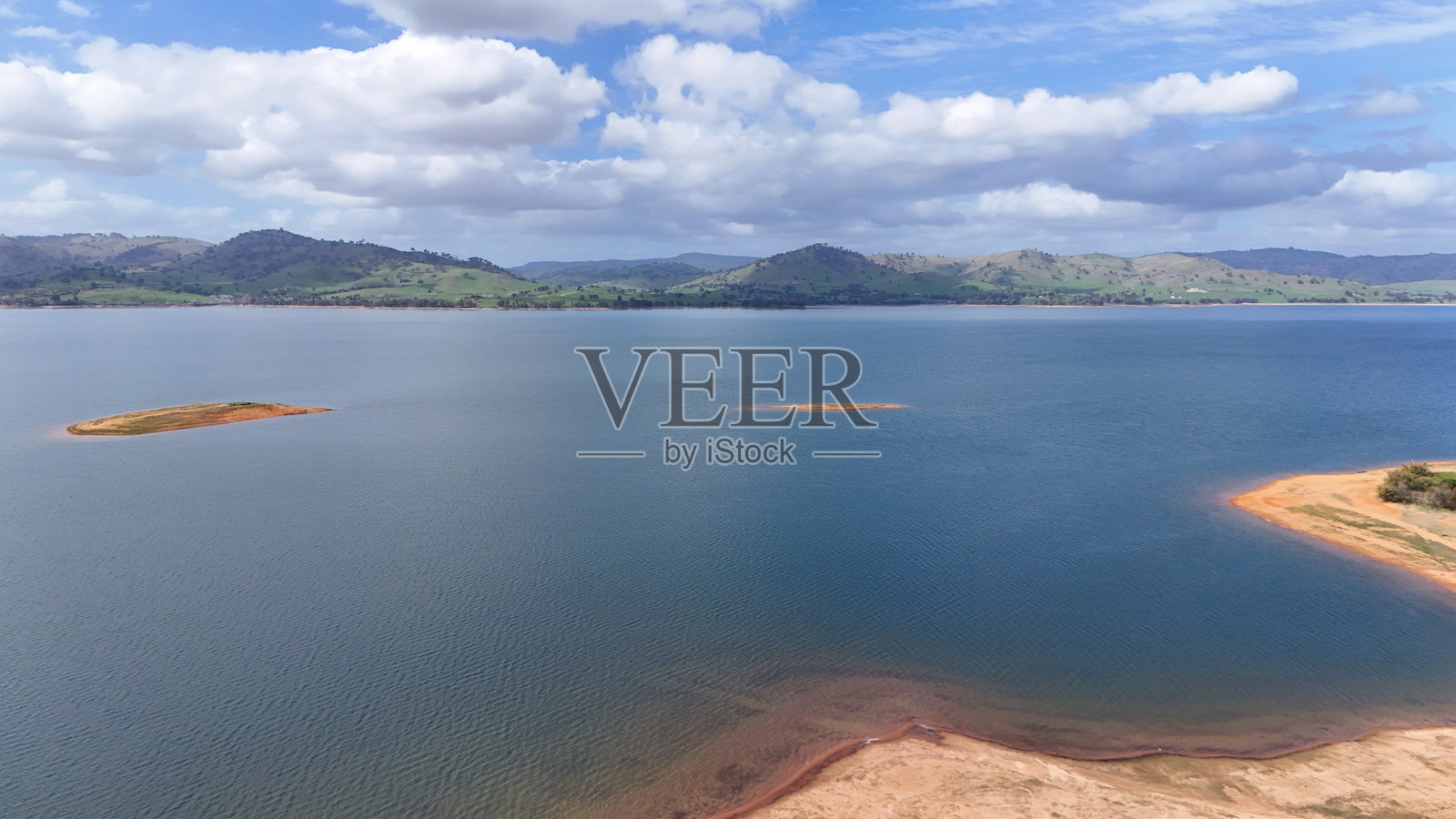 维多利亚州东北部的休姆湖景观照片摄影图片