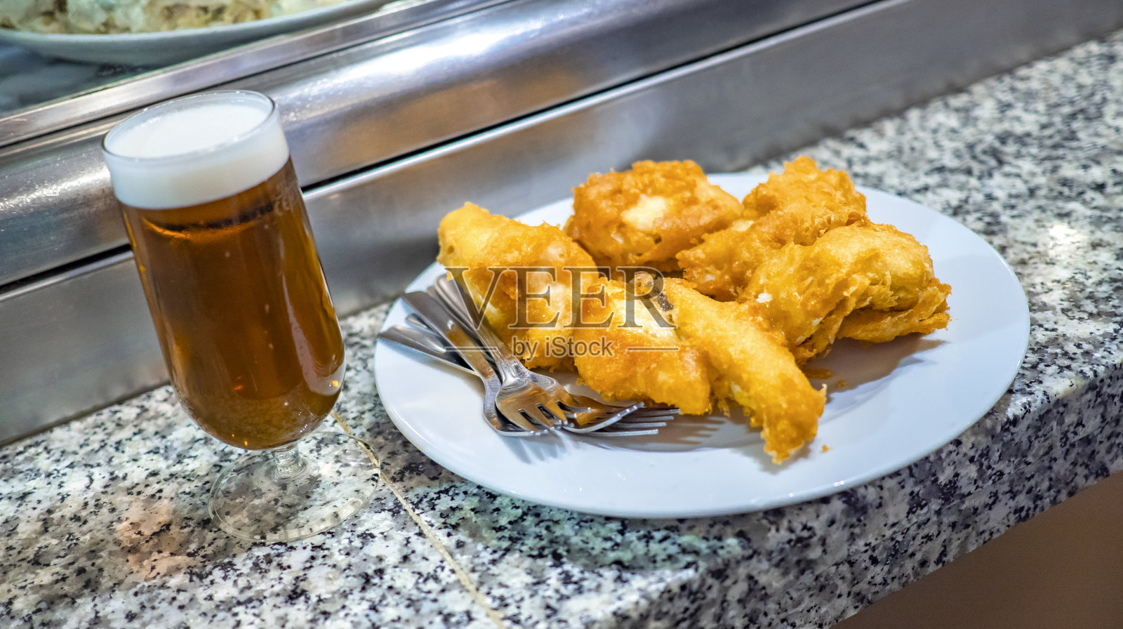 炸鳕鱼照片摄影图片