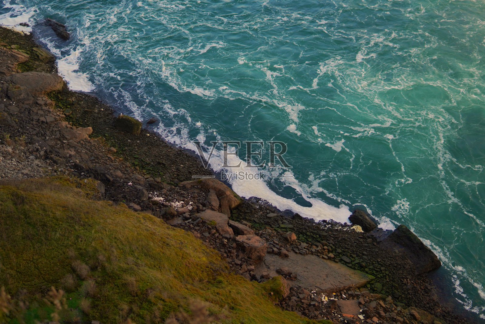 前往瀑布的旅程照片摄影图片