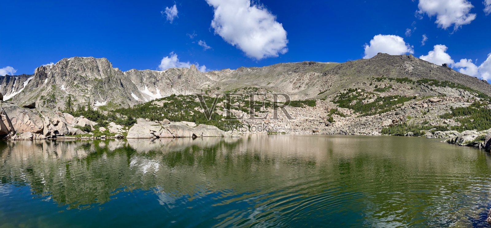 科罗拉多州的高山湖泊照片摄影图片
