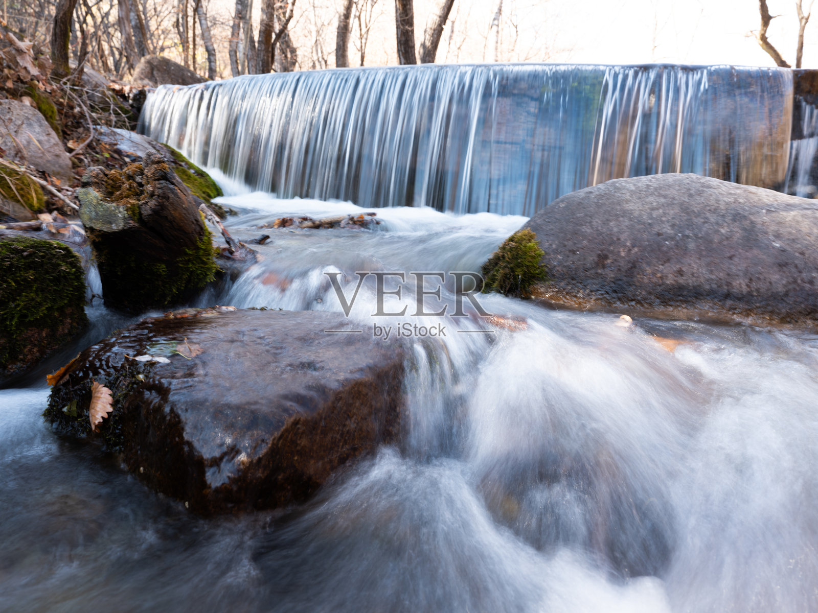 小瀑布照片摄影图片
