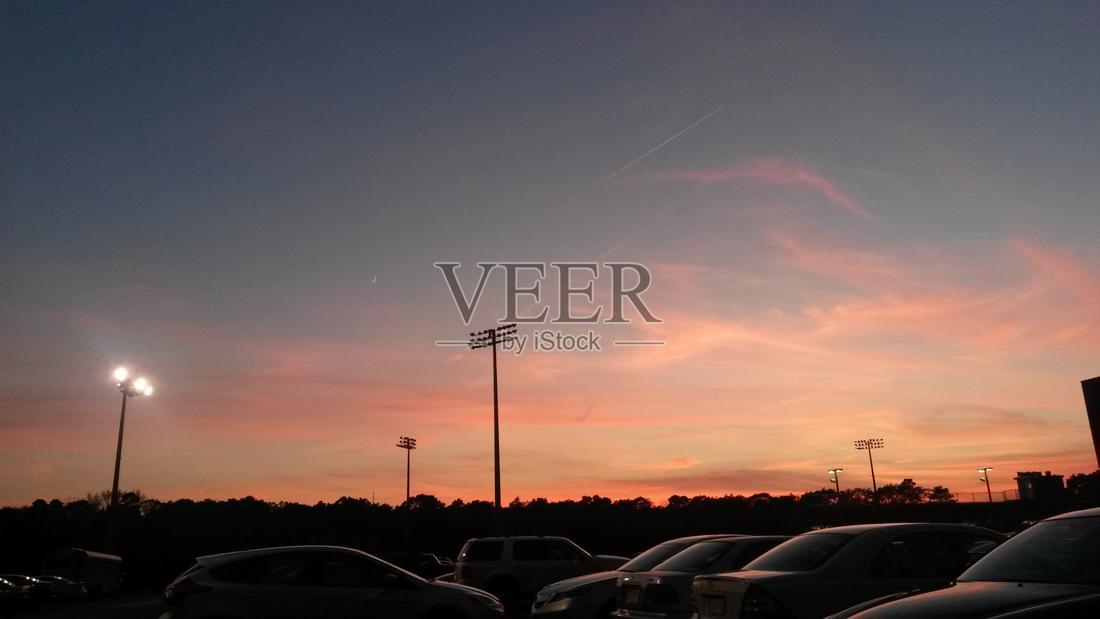 棉花糖般的日落照片摄影图片