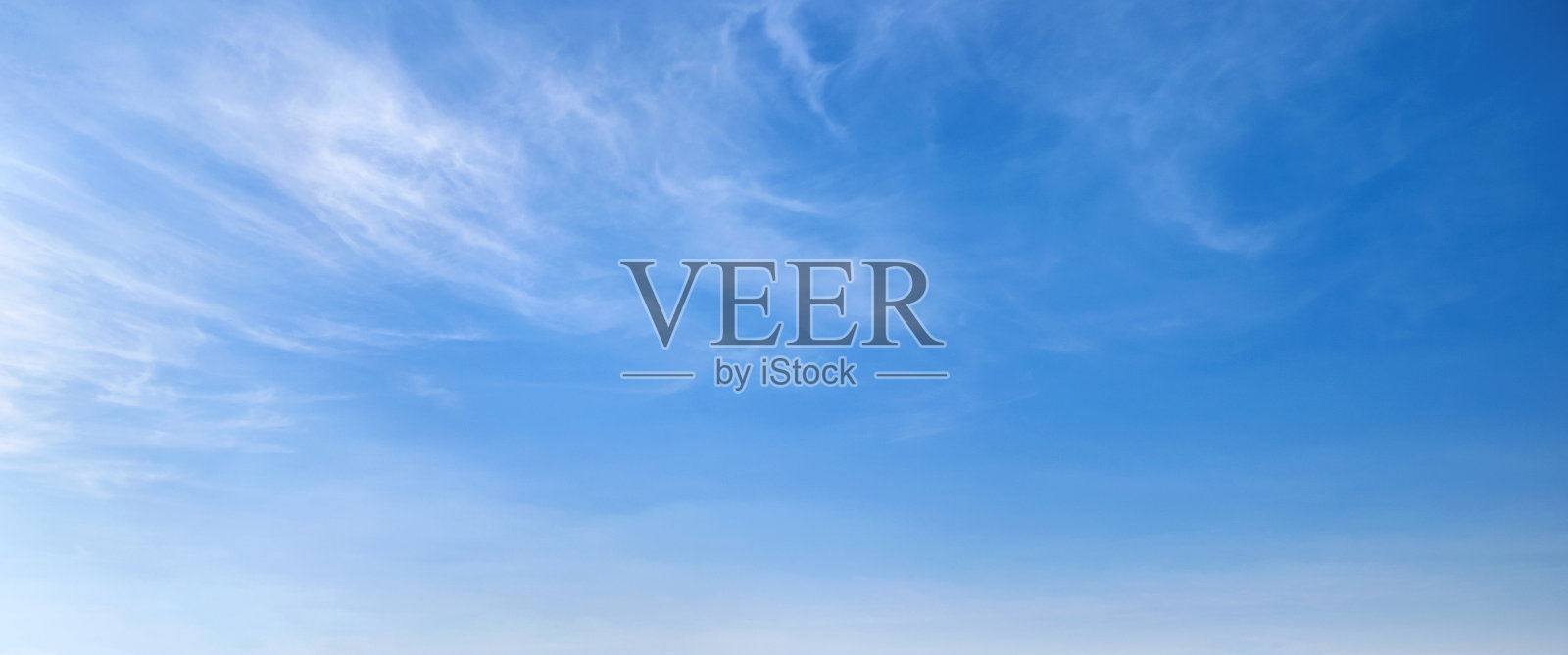 晴朗无云的蓝天照片摄影图片