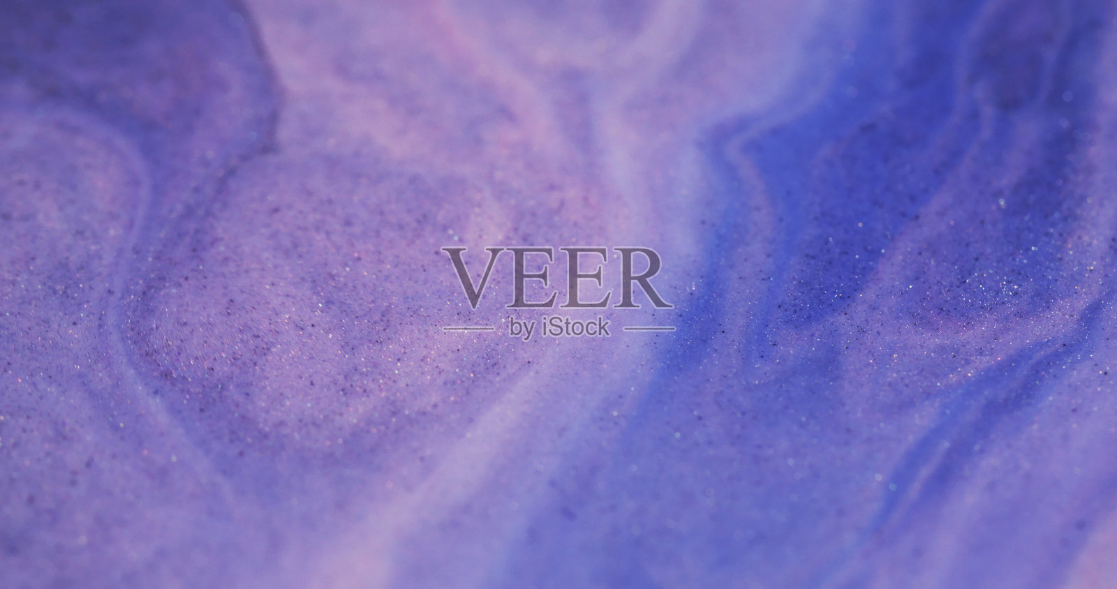 紫色溢出油漆泄漏蓝色搪瓷混合物照片摄影图片