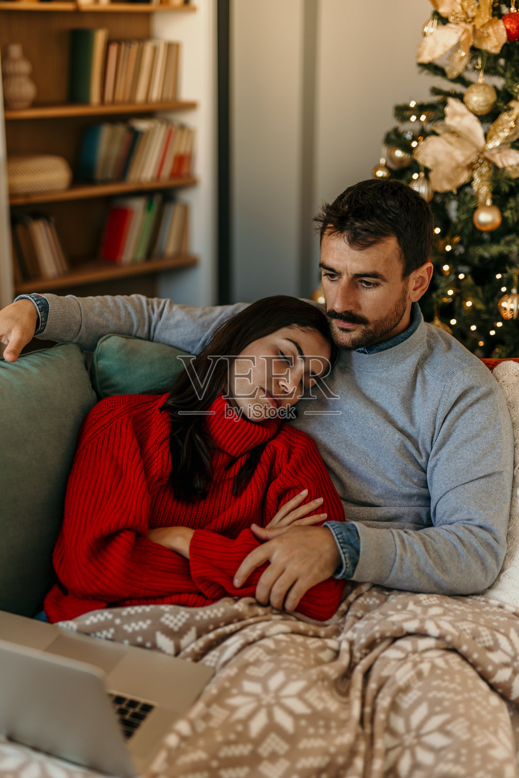 温馨的假日午后照片摄影图片