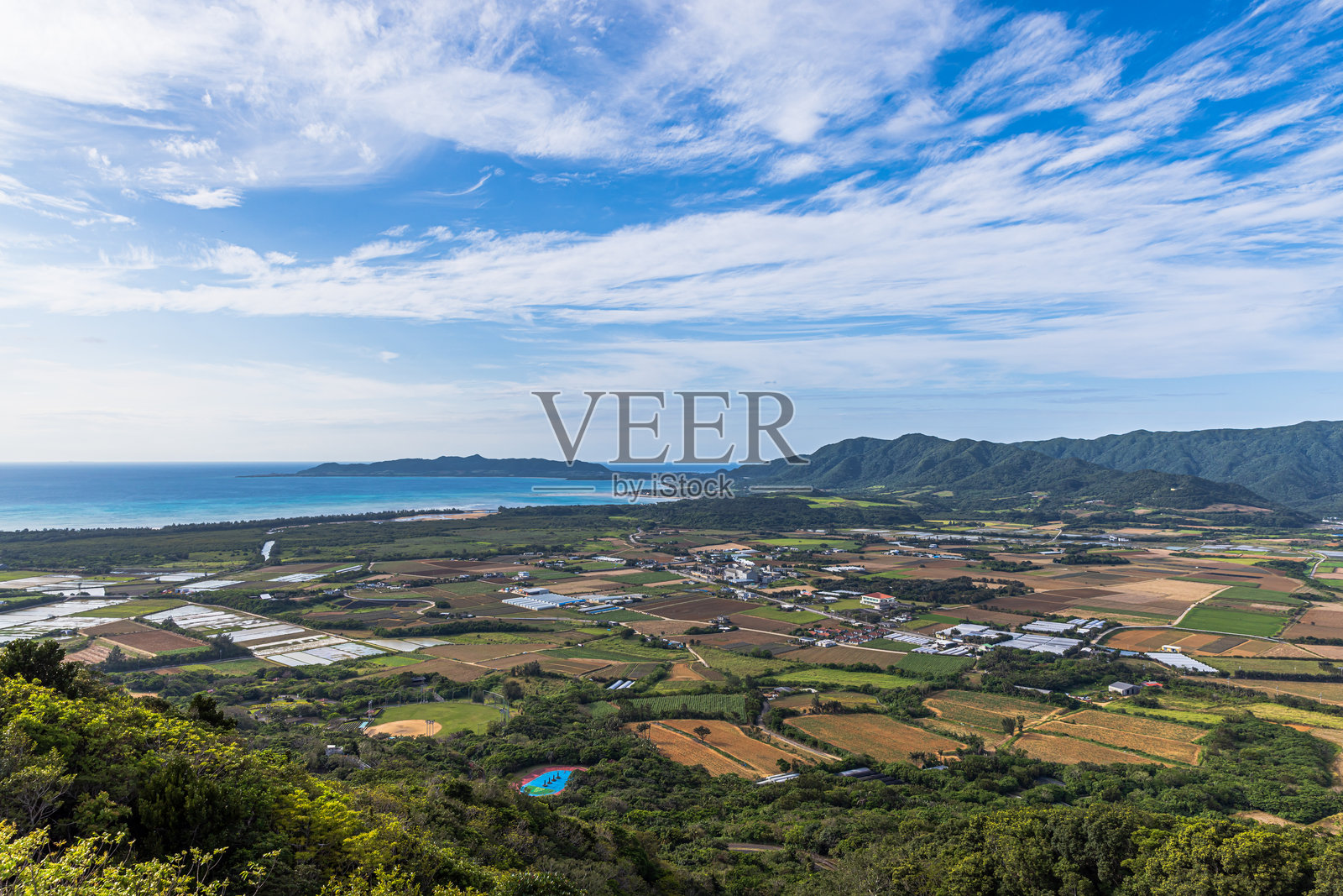 冲绳石垣的巴纳公园观景台壮观景色照片摄影图片