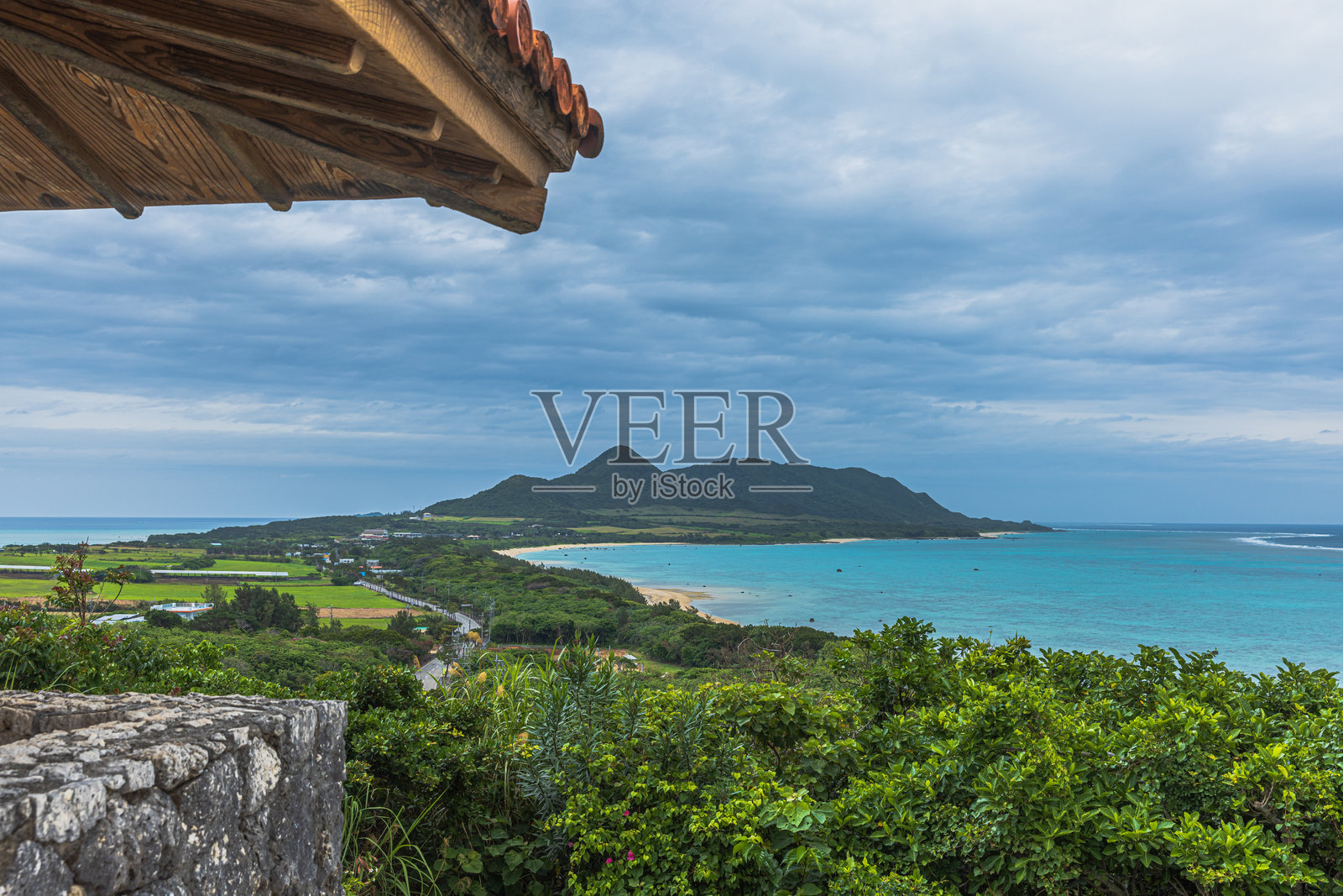 冲绳县石垣岛玉取崎展望台的壮观景色照片摄影图片