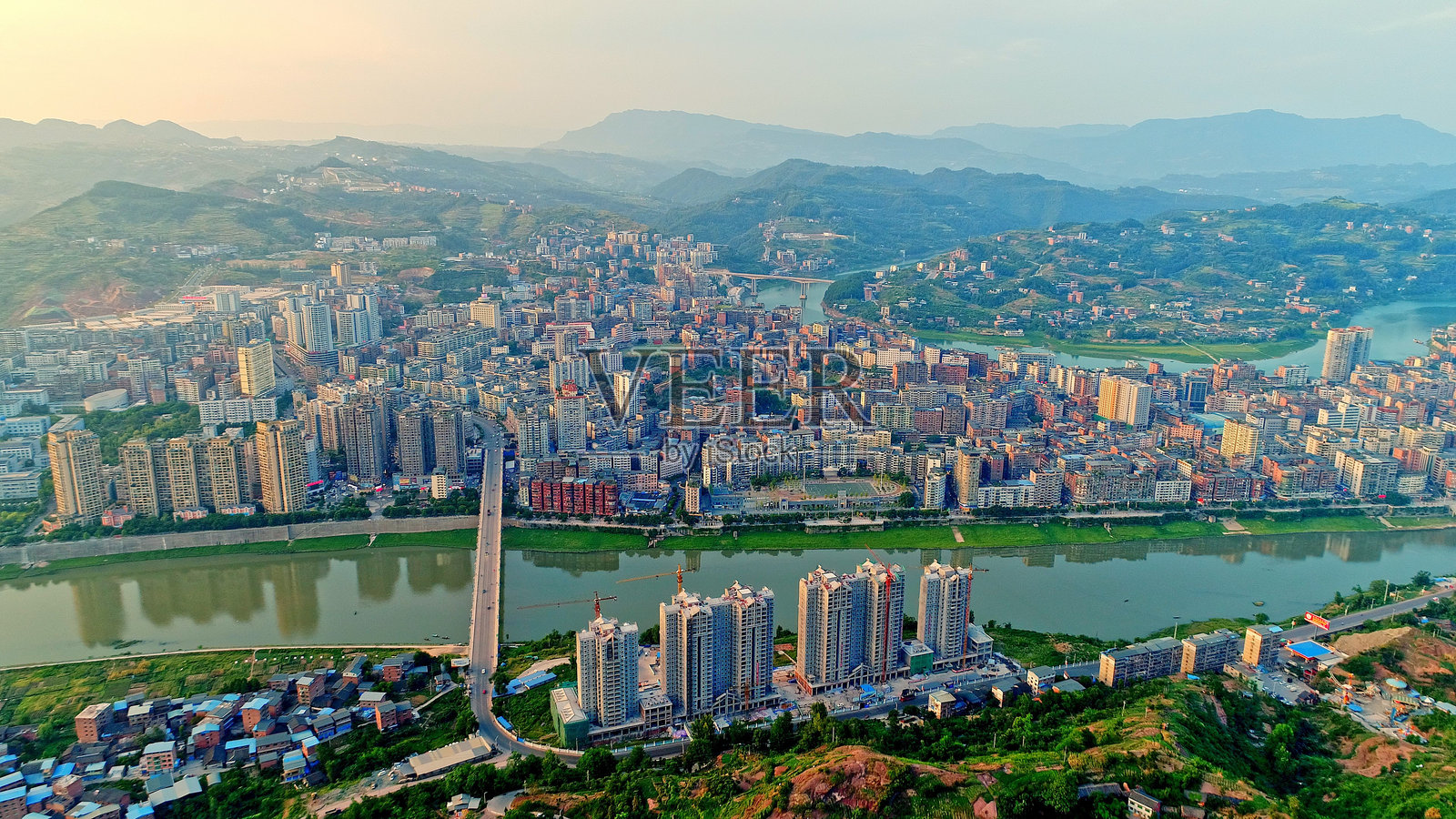 中国四川省达州城市天际线照片摄影图片